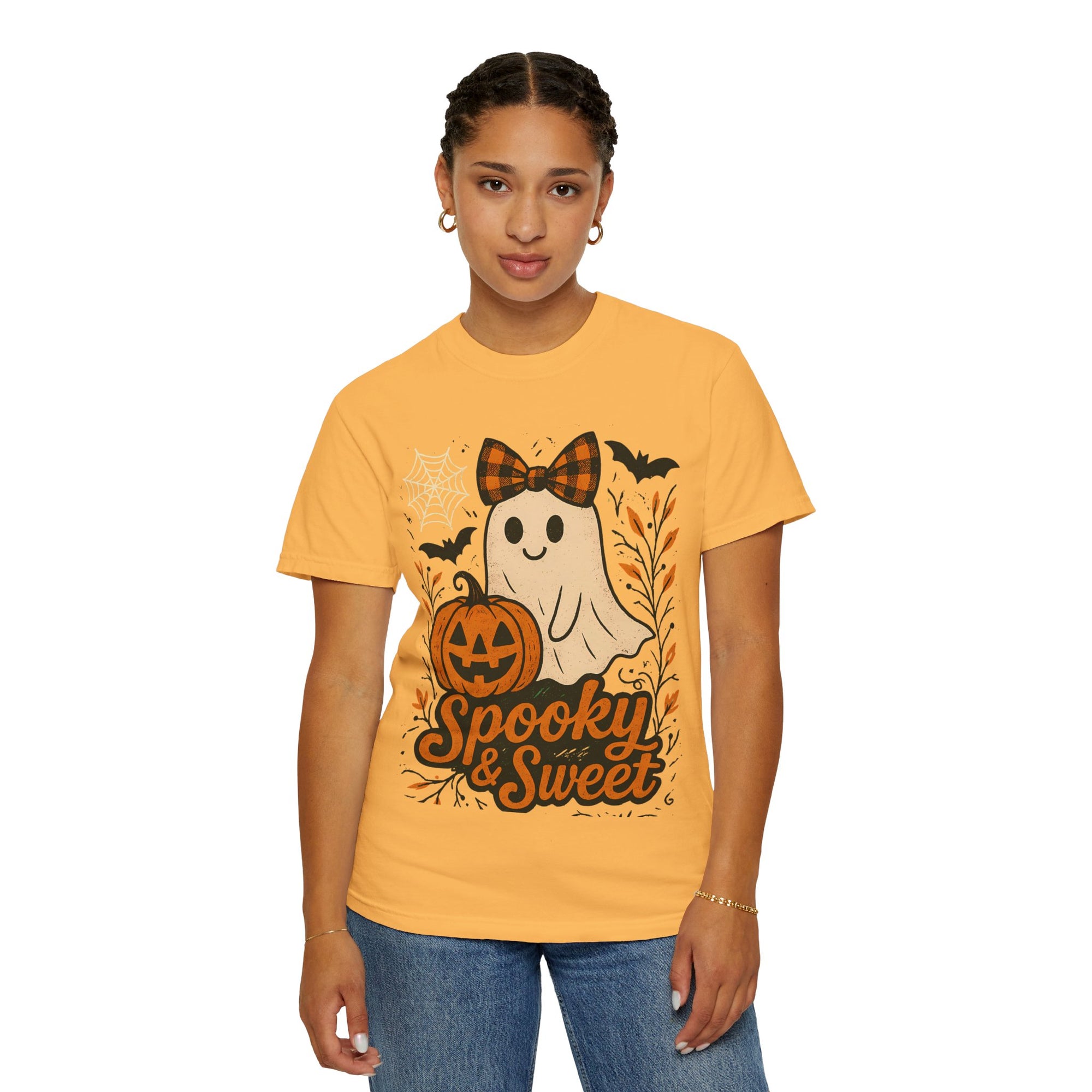 Spooky & Sweet Ghost T-Shirt | Unisex Halloween Tee, Cute Halloween Shirt, Fall Fashion, Pumpkin Graphic T-Shirt, Ghost Lover Gift