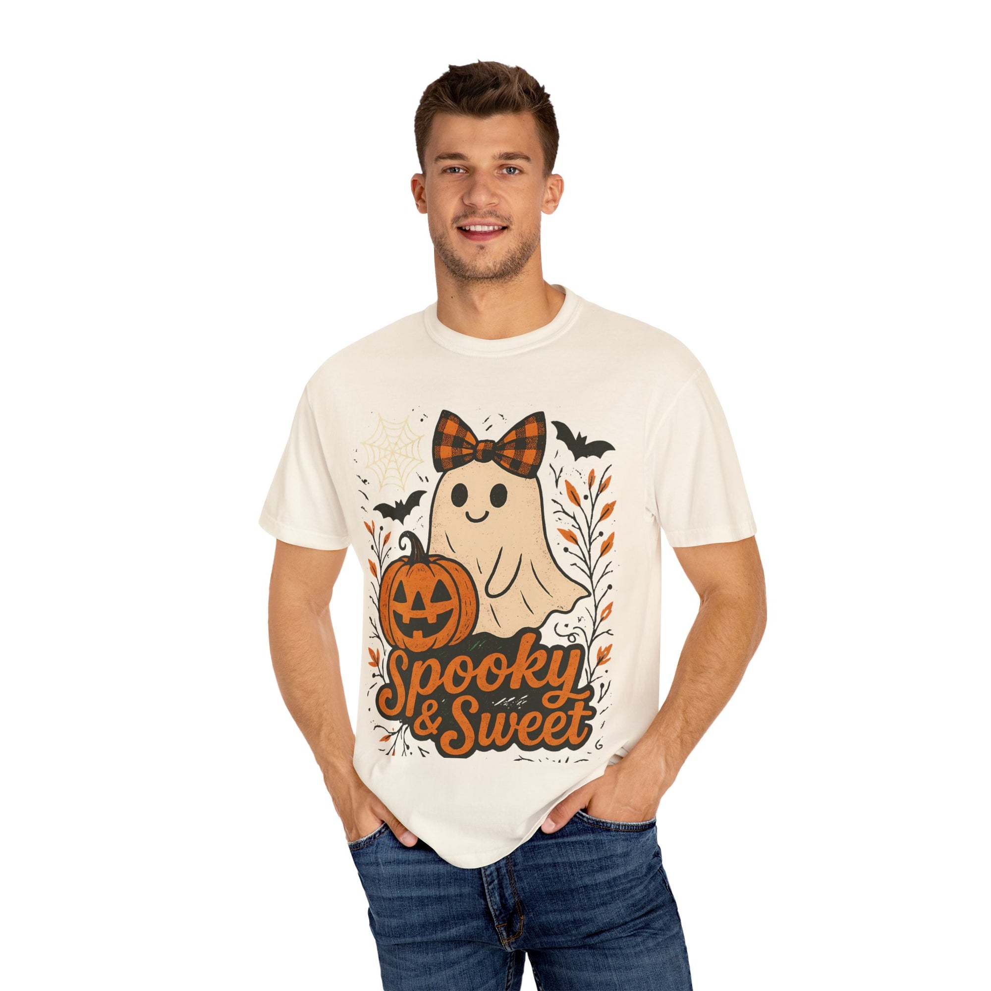 Spooky & Sweet Ghost T-Shirt | Unisex Halloween Tee, Cute Halloween Shirt, Fall Fashion, Pumpkin Graphic T-Shirt, Ghost Lover Gift