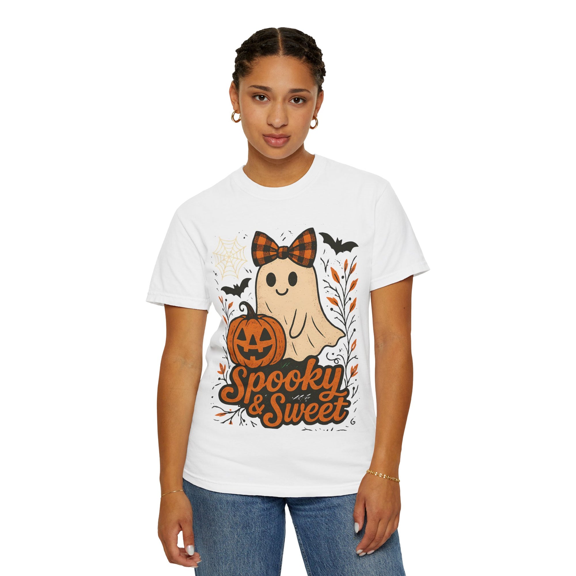Spooky & Sweet Ghost T-Shirt | Unisex Halloween Tee, Cute Halloween Shirt, Fall Fashion, Pumpkin Graphic T-Shirt, Ghost Lover Gift